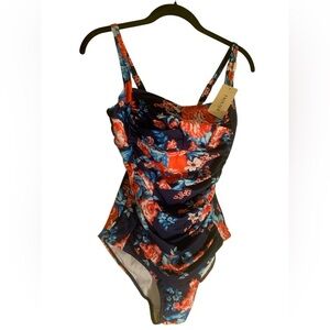 EKOUAER one piece swimsuit.  Brand New
Size medium